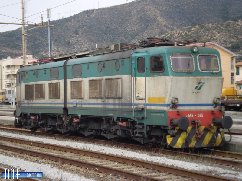 Clicca per vedere l'immagine alla massima grandezza